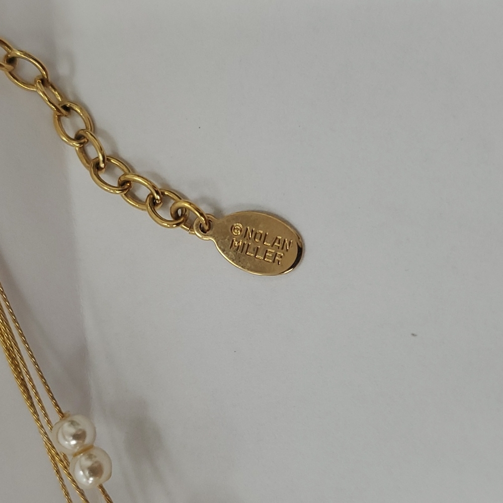 Jewelry - Picture 3 of 4